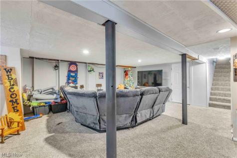 10273 E River Road Elyria OH 44035
