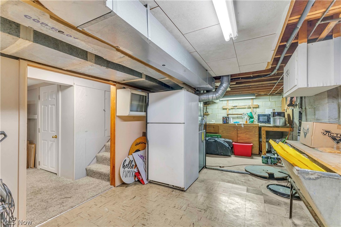 10273 E River Road Elyria OH 44035