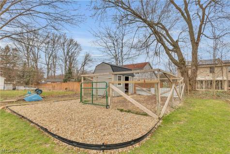 10273 E River Road Elyria OH 44035