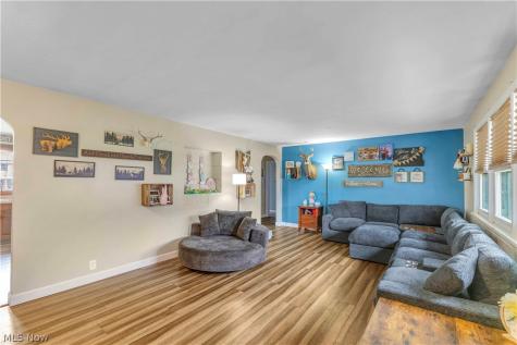 10273 E River Road Elyria OH 44035