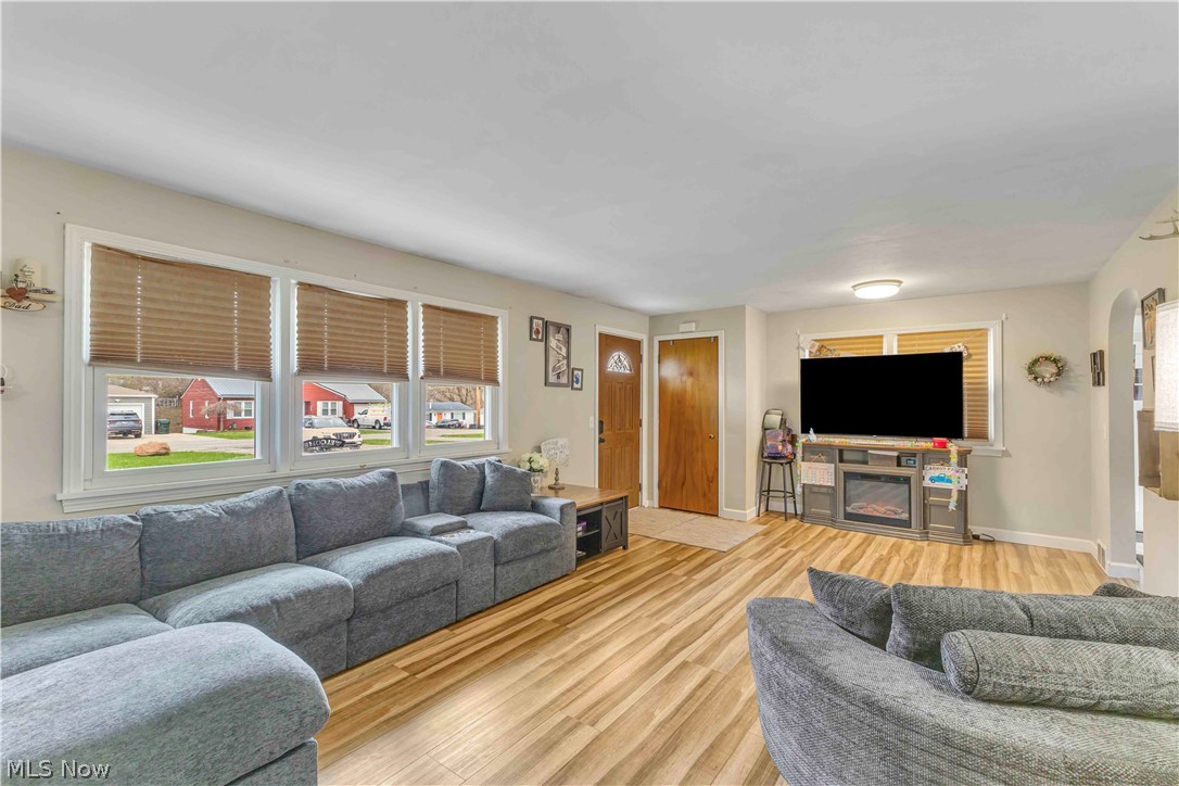 10273 E River Road Elyria OH 44035