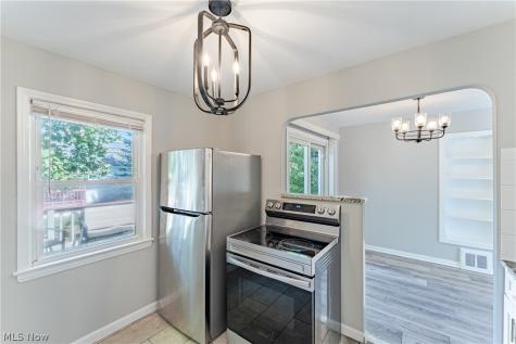 4377 Norma Drive South Euclid OH 44121