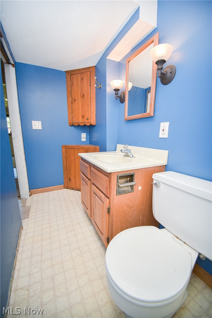 816 Bennett Drive Elyria OH 44035