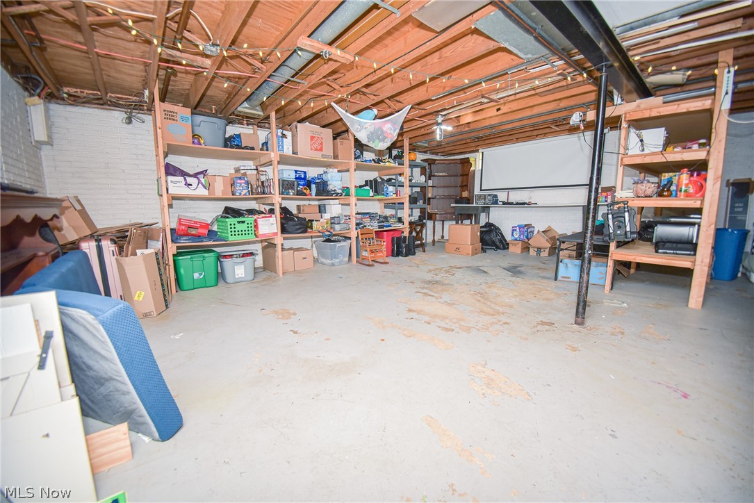 816 Bennett Drive Elyria OH 44035