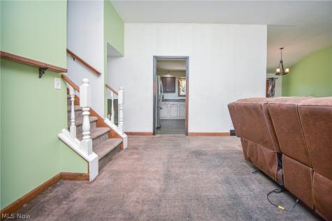 816 Bennett Drive Elyria OH 44035
