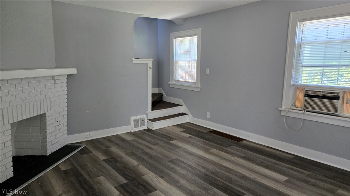 10017 Sandusky Avenue Cleveland OH 44105
