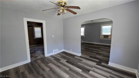 10017 Sandusky Avenue Cleveland OH 44105