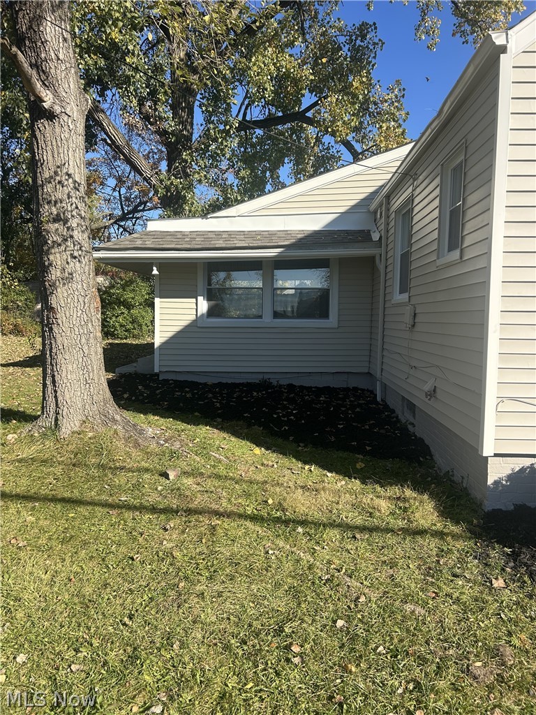 16001 Westview Avenue Cleveland OH 44128