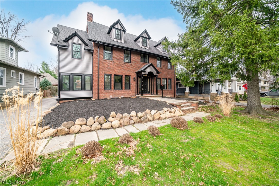 2124 Lamberton Road Cleveland Heights OH 44118