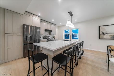 2124 Lamberton Road Cleveland Heights OH 44118