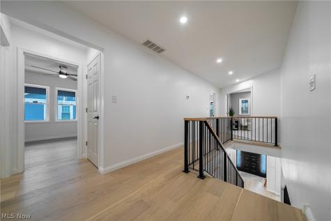 2124 Lamberton Road Cleveland Heights OH 44118