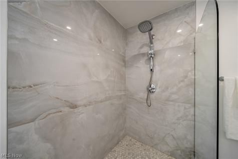 2124 Lamberton Road Cleveland Heights OH 44118