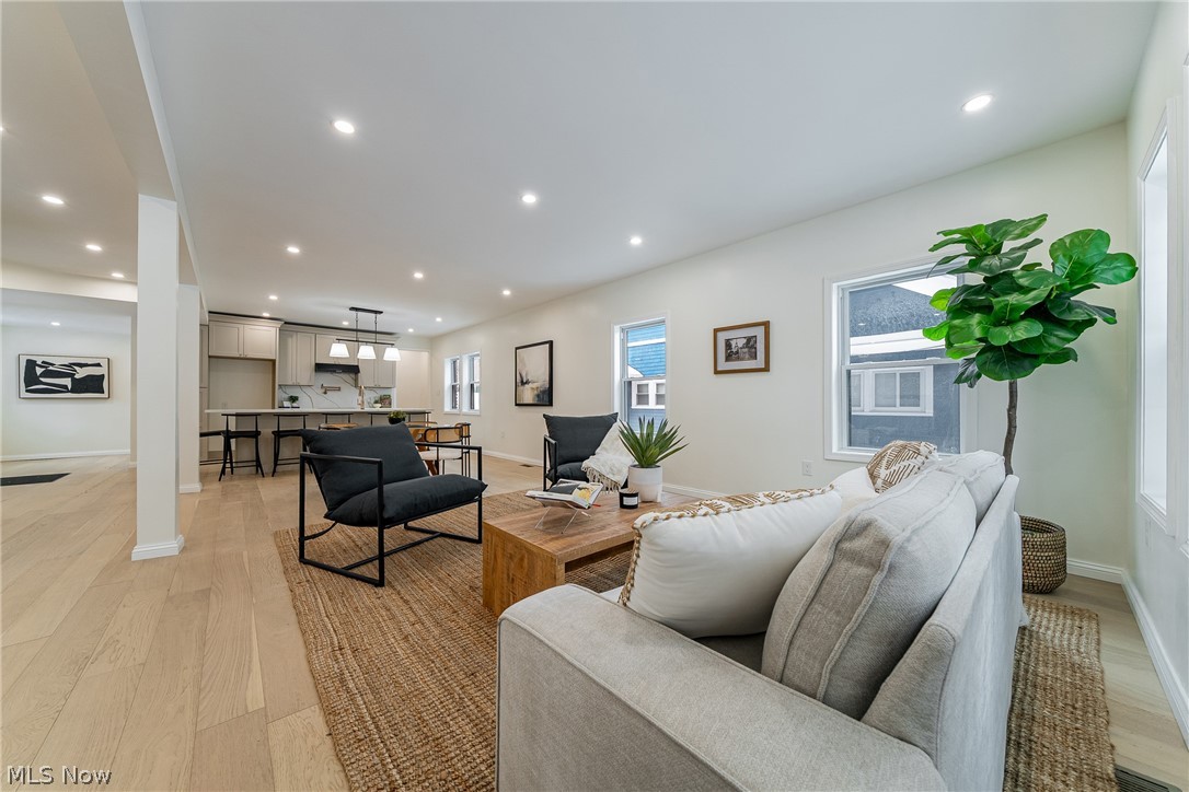 2124 Lamberton Road Cleveland Heights OH 44118