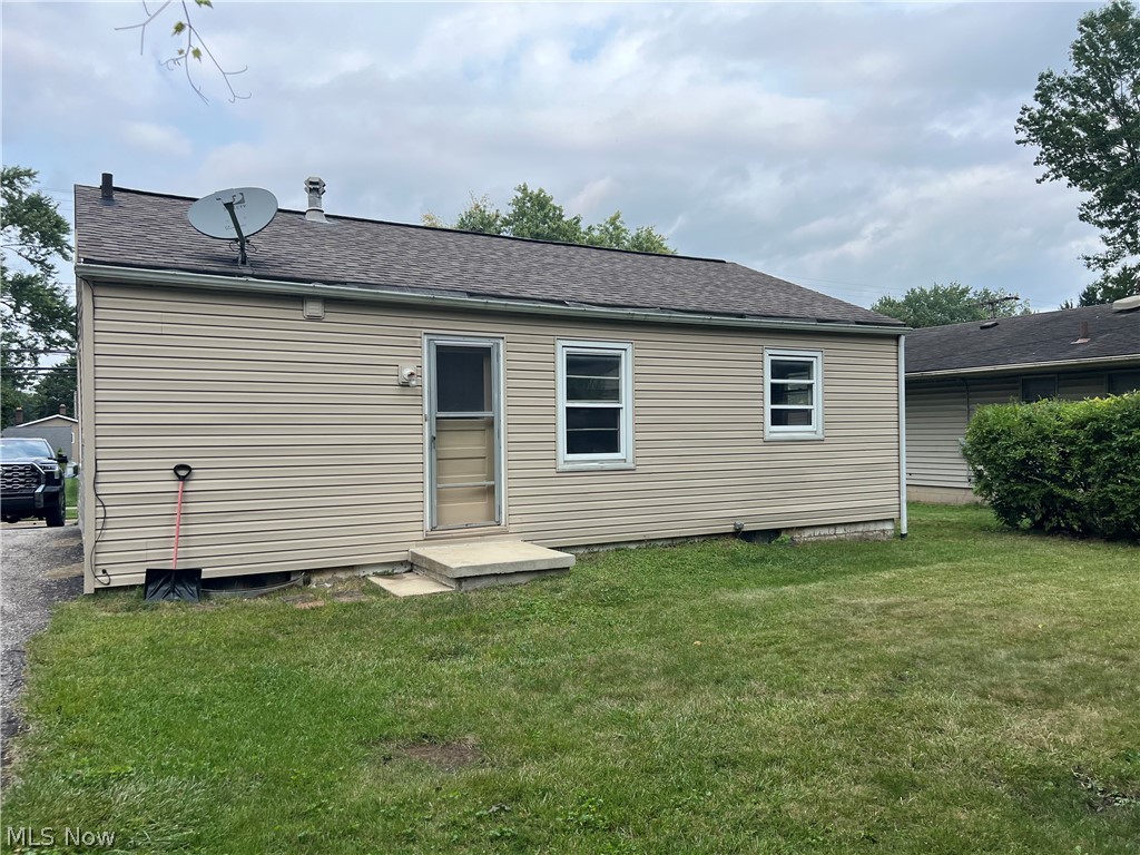1630 Eastwood Avenue Akron OH 44305