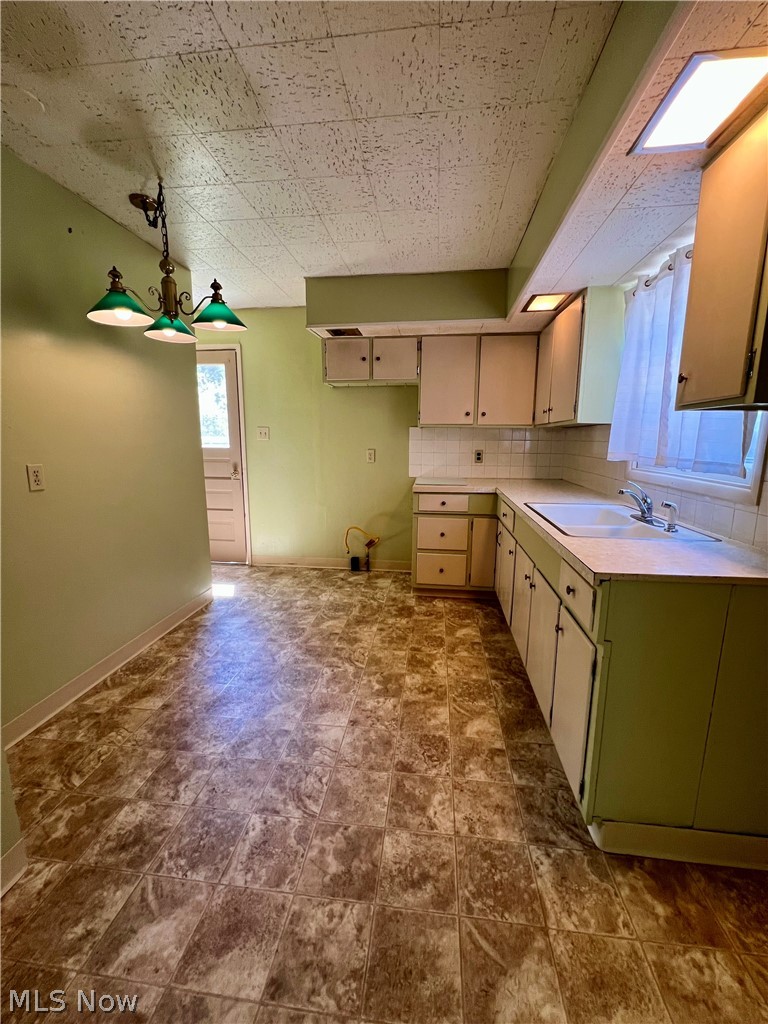 1630 Eastwood Avenue Akron OH 44305