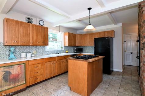 3779 Kay Drive Stow OH 44224