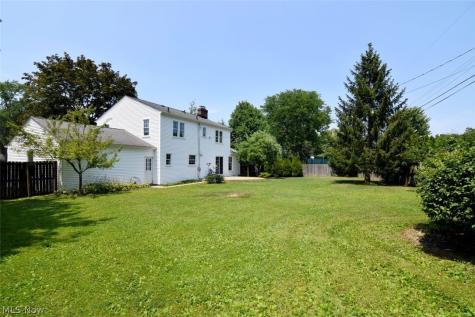 3779 Kay Drive Stow OH 44224