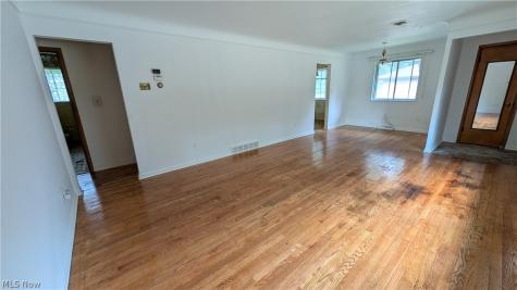 27540 Hollywood Drive Westlake OH 44145