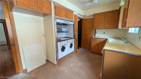 27540 Hollywood Drive Westlake OH 44145
