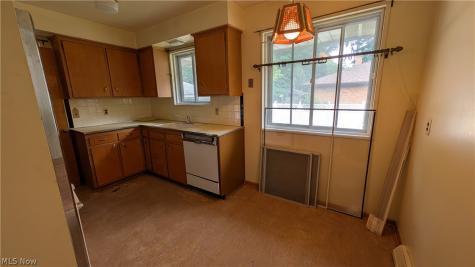 27540 Hollywood Drive Westlake OH 44145