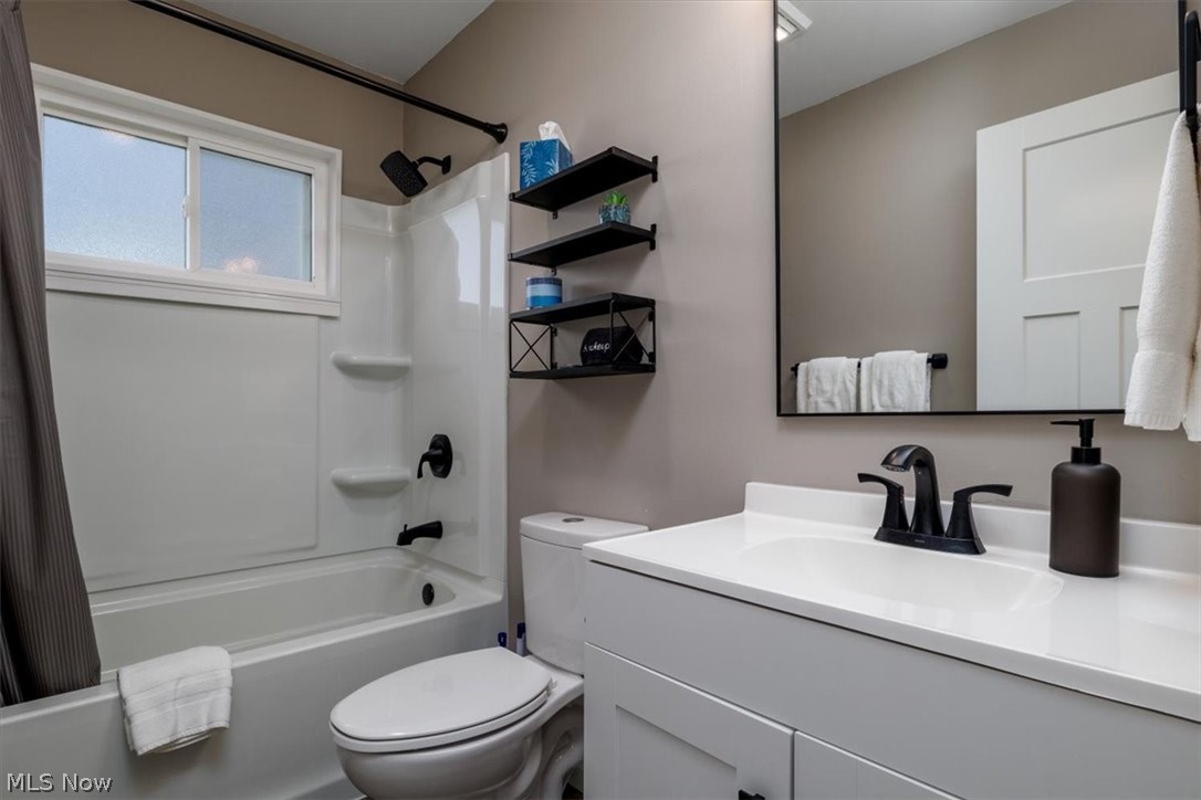 1210 Sanford Street Vermilion OH 44089