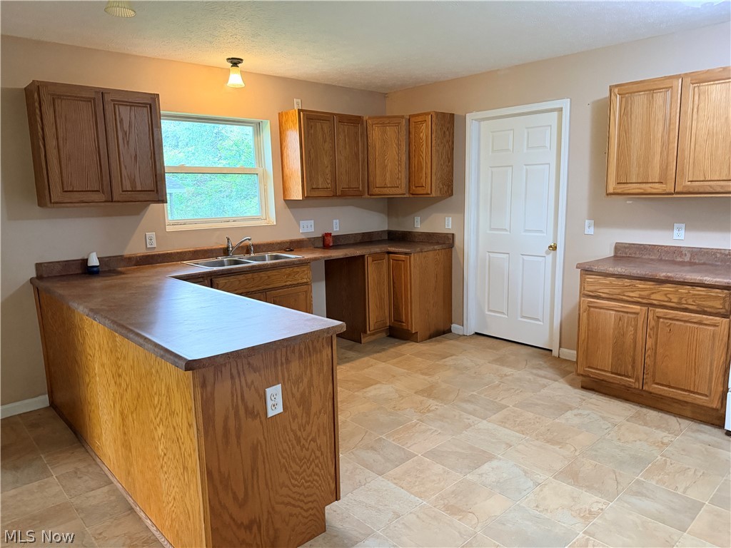 6351 Bushnell Road Conneaut OH 44030