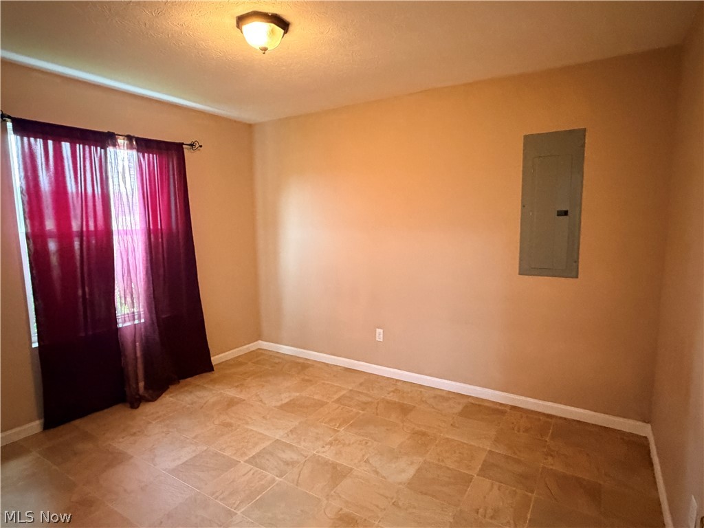 6351 Bushnell Road Conneaut OH 44030