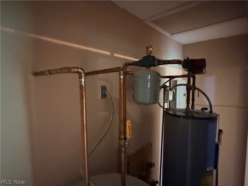 6351 Bushnell Road Conneaut OH 44030