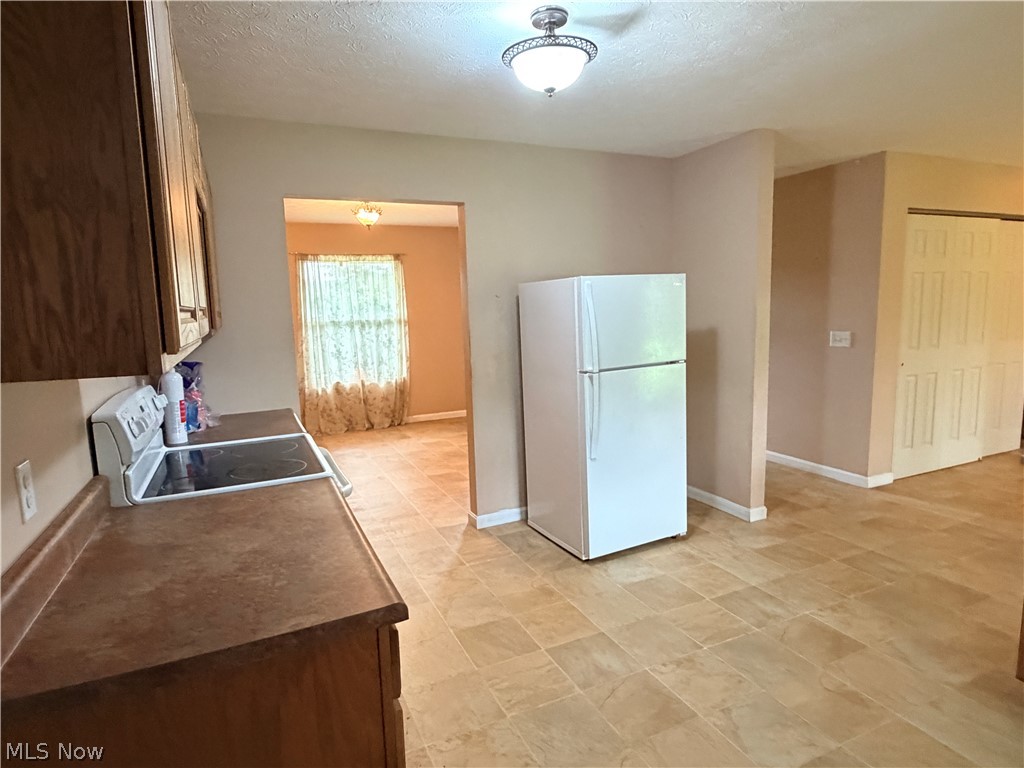6351 Bushnell Road Conneaut OH 44030