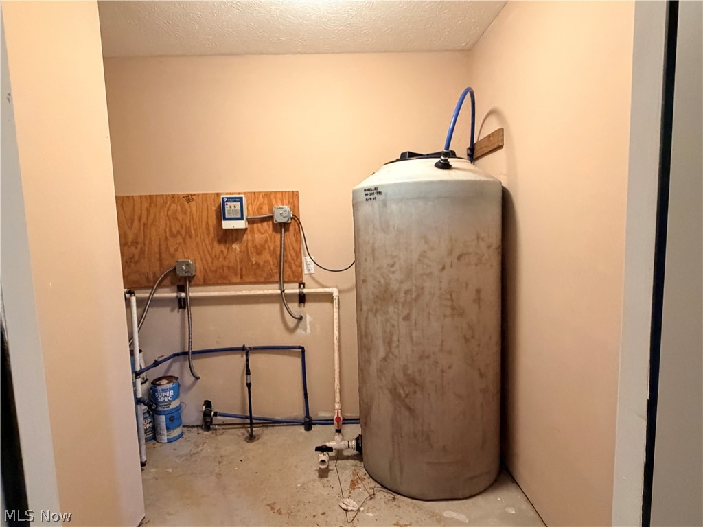 6351 Bushnell Road Conneaut OH 44030