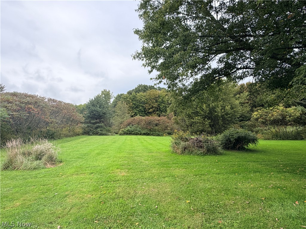 6351 Bushnell Road Conneaut OH 44030