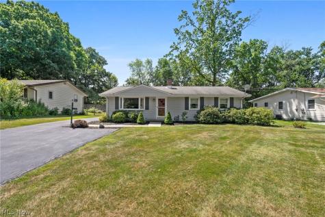 146 Lowrie Boulevard Northfield OH 44067