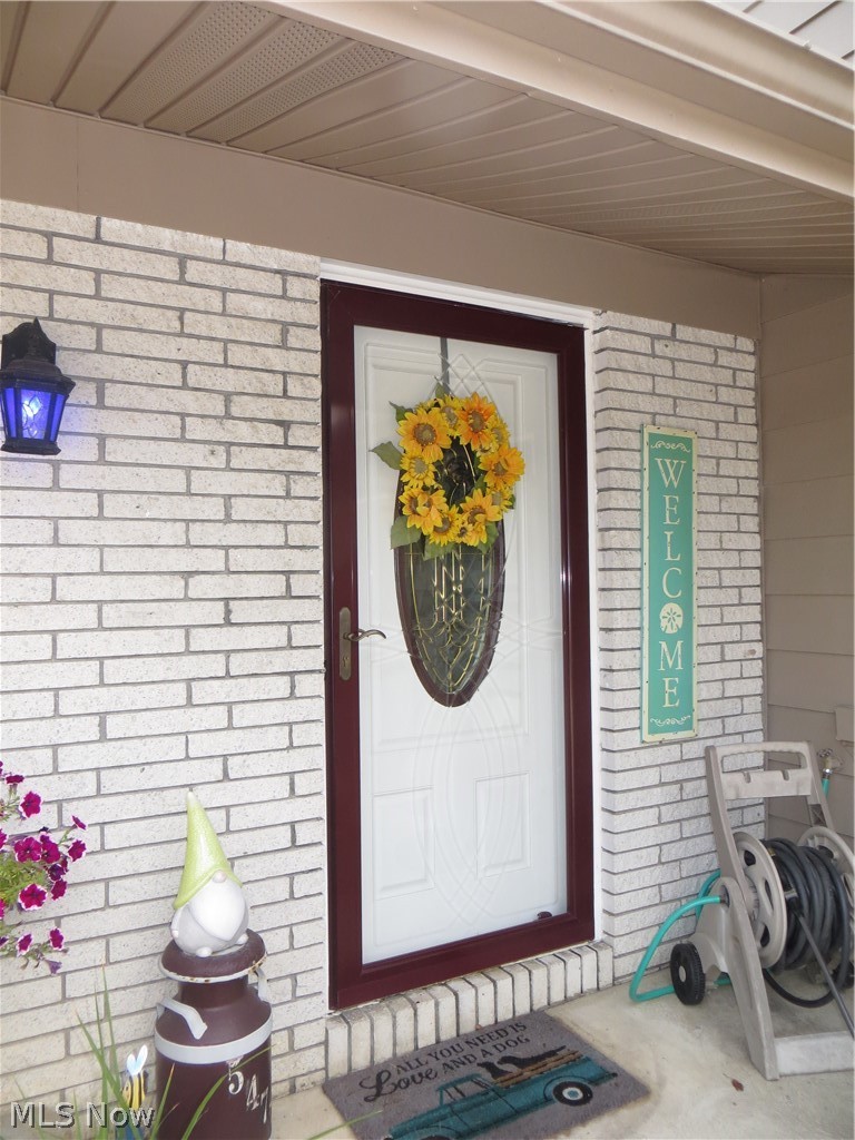 5477 Dorothy Drive North Olmsted OH 44070