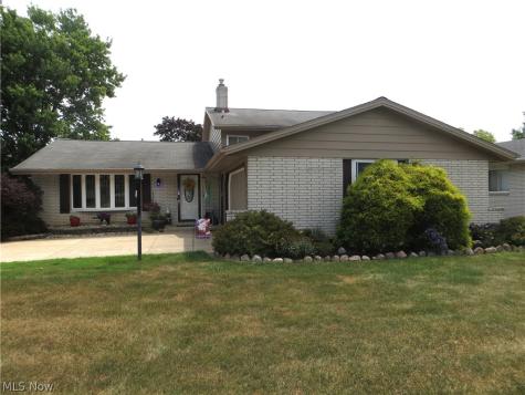 5477 Dorothy Drive North Olmsted OH 44070