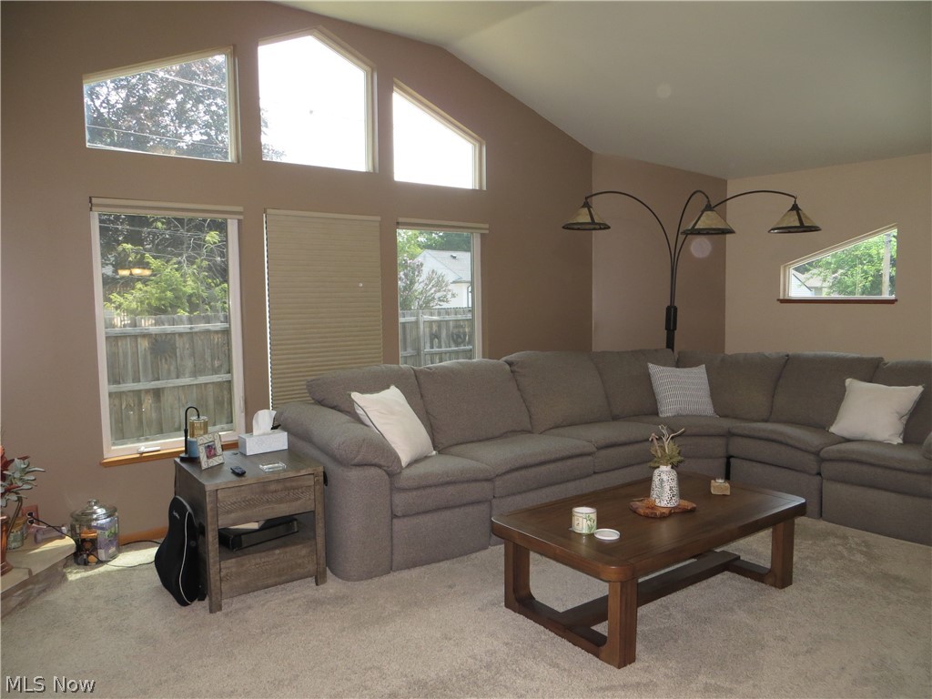 5477 Dorothy Drive North Olmsted OH 44070