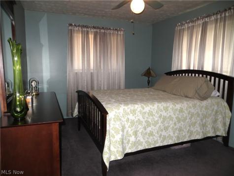 5477 Dorothy Drive North Olmsted OH 44070