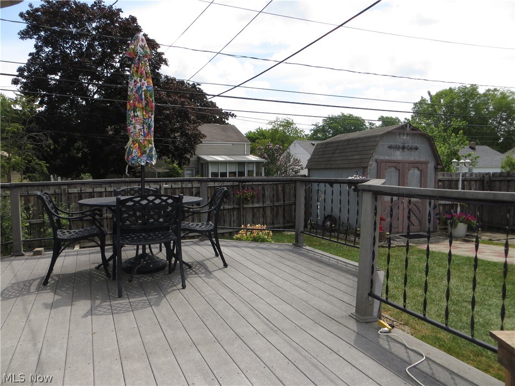5477 Dorothy Drive North Olmsted OH 44070