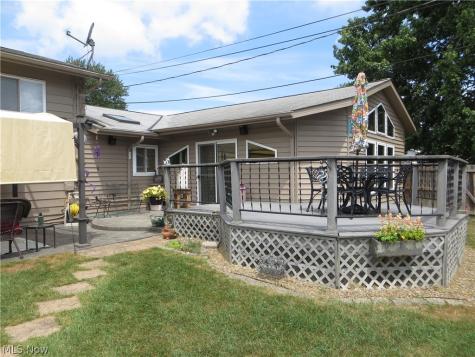 5477 Dorothy Drive North Olmsted OH 44070