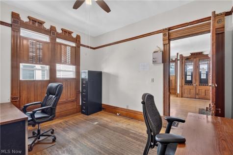 7408 Broadway Avenue Cleveland OH 44105