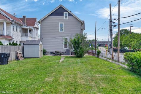 7408 Broadway Avenue Cleveland OH 44105