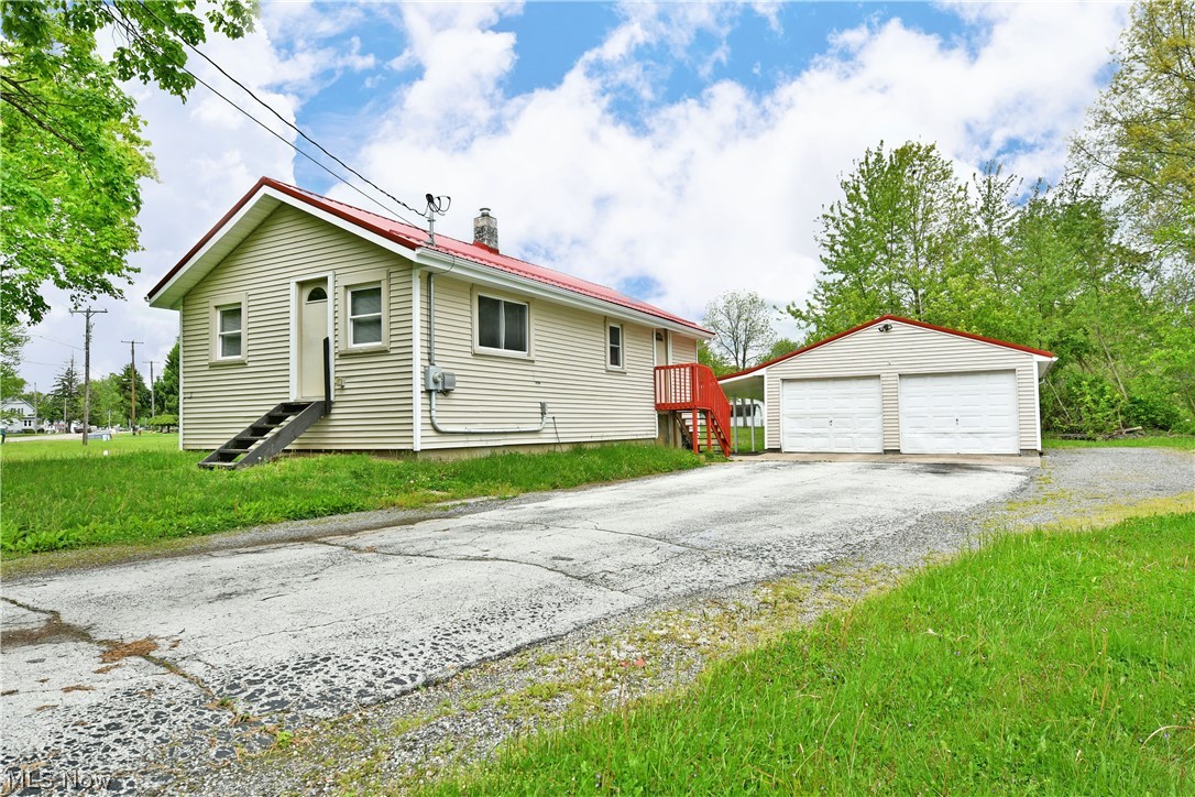 800 N Leavitt Road Leavittsburg OH 44430