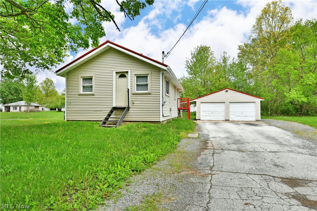 800 N Leavitt Road Leavittsburg OH 44430