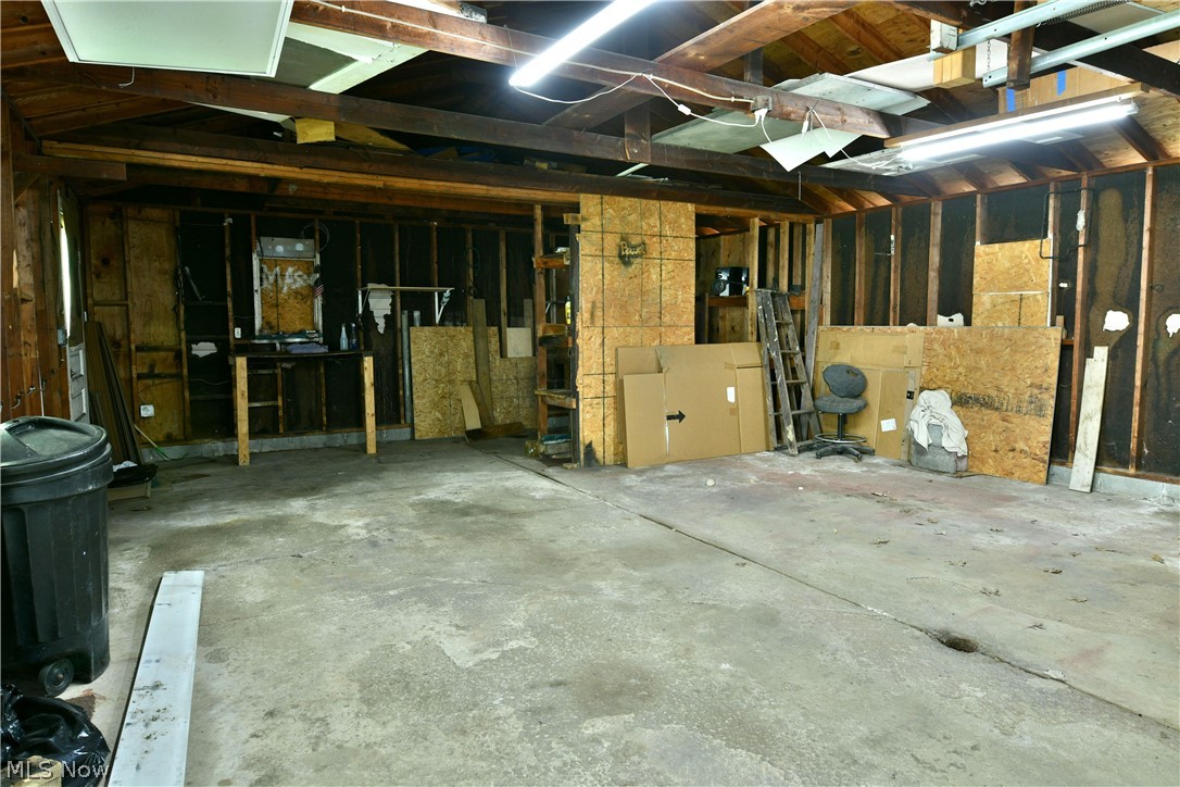 800 N Leavitt Road Leavittsburg OH 44430