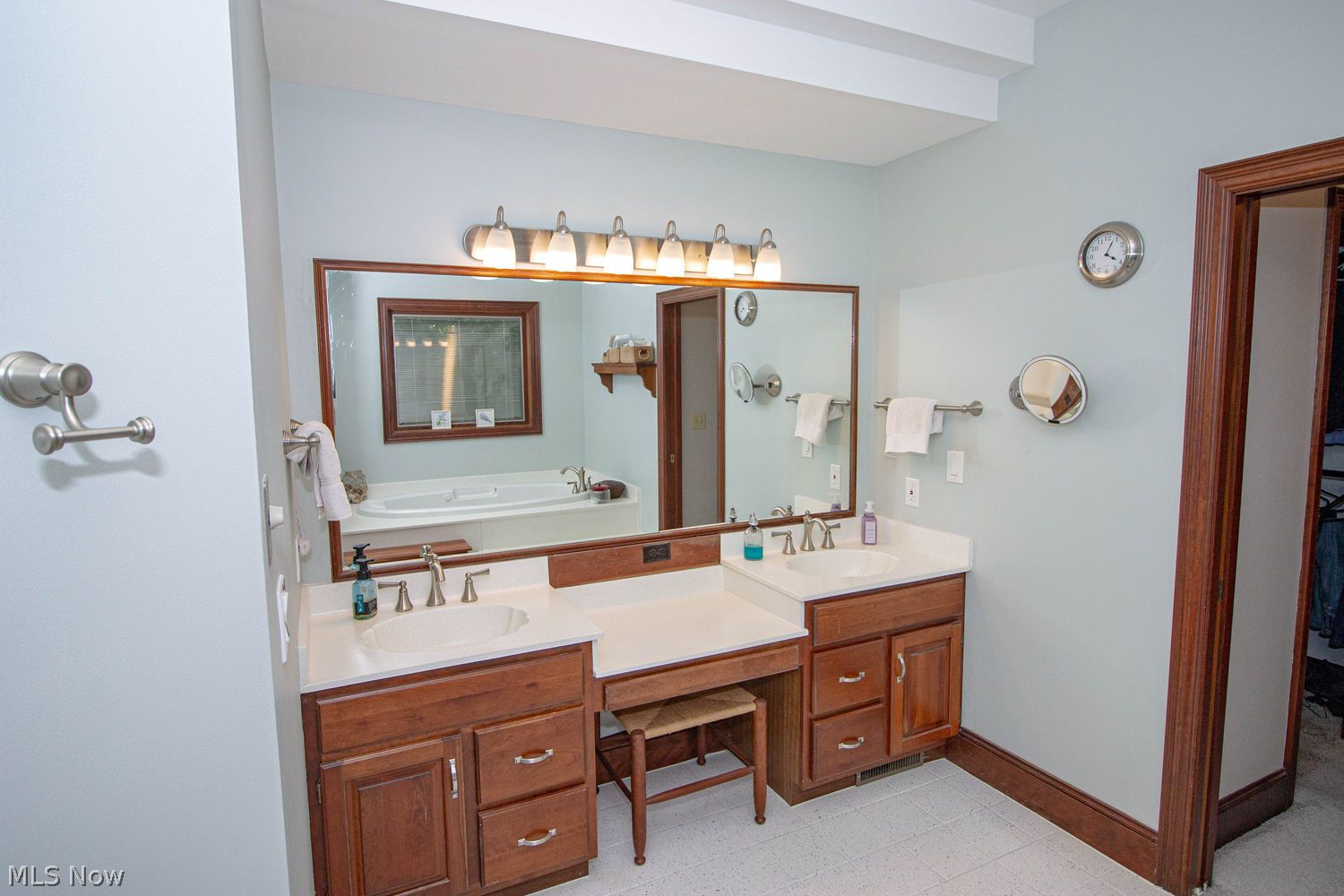 4717 Salems Way Medina OH 44256