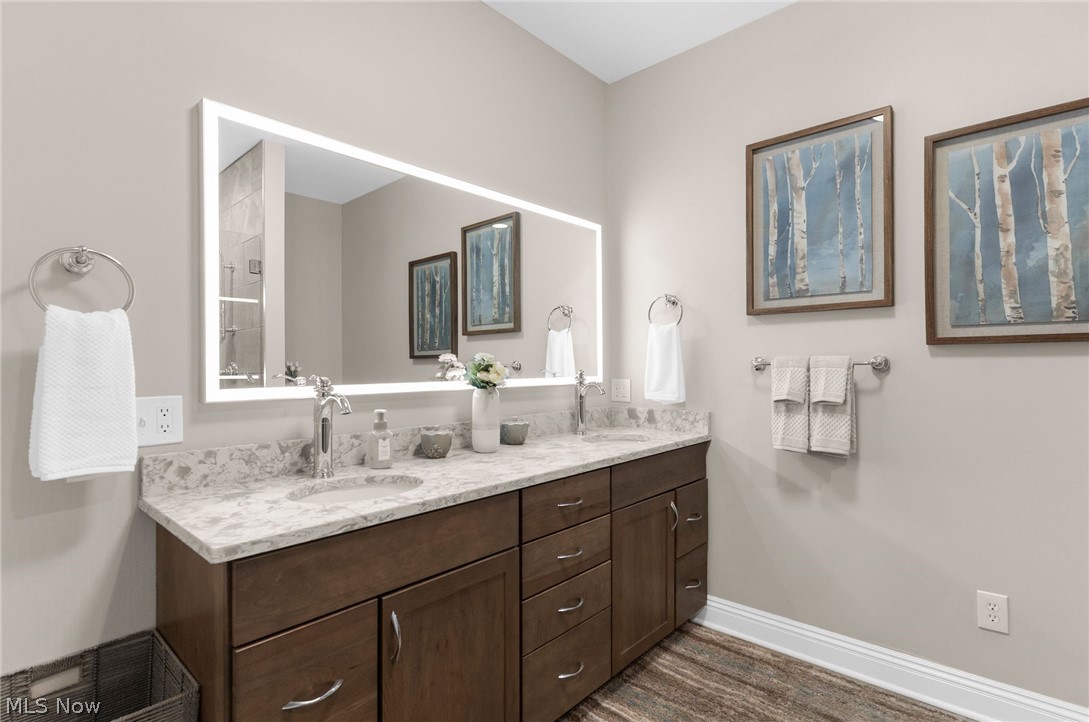 558 Bayshore Boulevard Lake Milton OH 44429