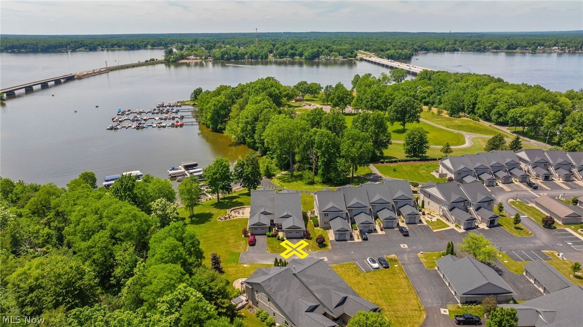 558 Bayshore Boulevard Lake Milton OH 44429