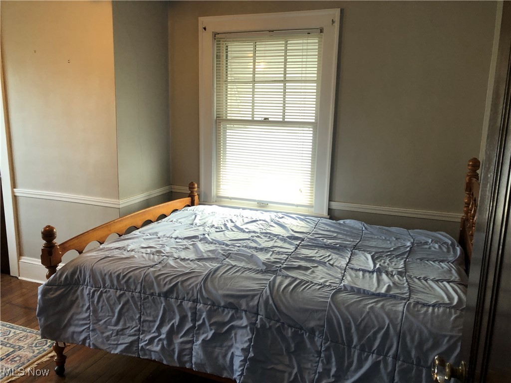 1662 Onondaga Avenue Lakewood OH 44107