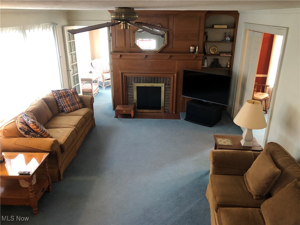 1662 Onondaga Avenue Lakewood OH 44107