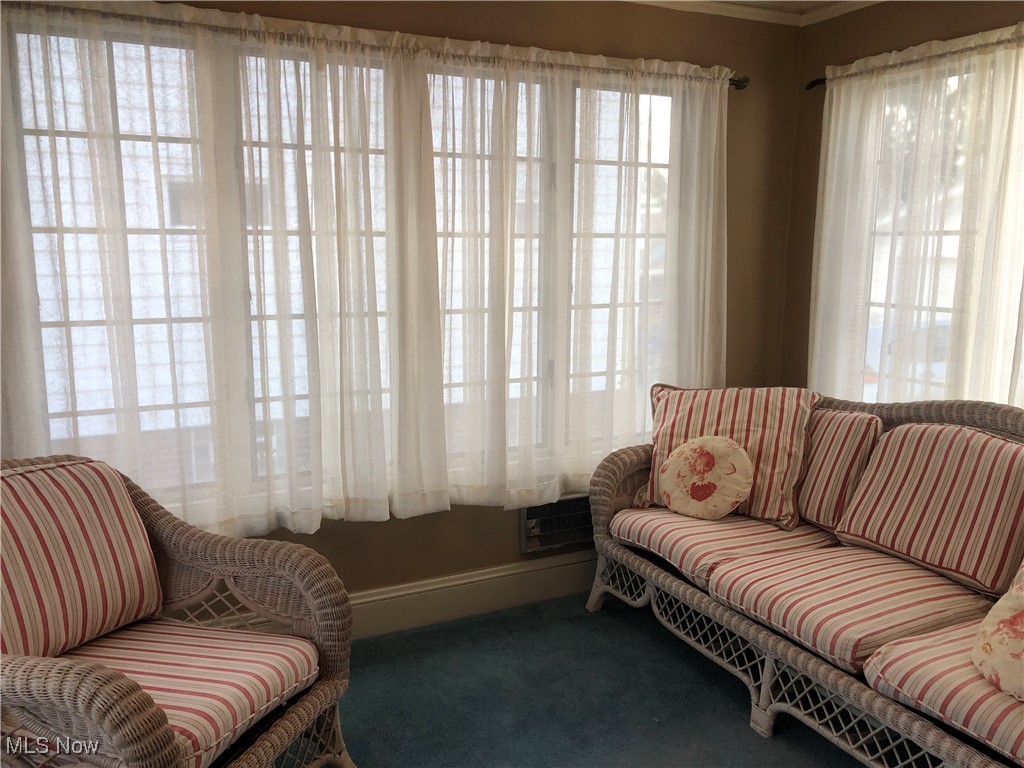 1662 Onondaga Avenue Lakewood OH 44107