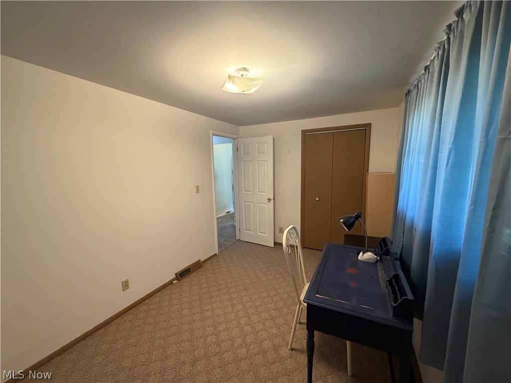 7846 Brookwood Street NE Warren OH 44484